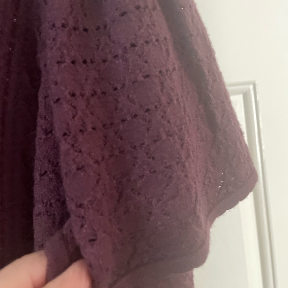 Torrid short sleeve sweater. Mauve/purplish color - Picture 4 of 5